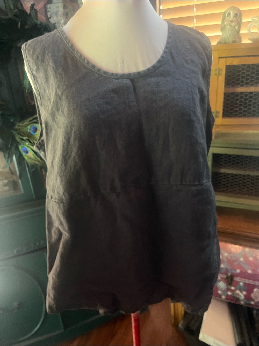 Flax Womens Sleeveless Black Linen Top - Picture 6 of 11